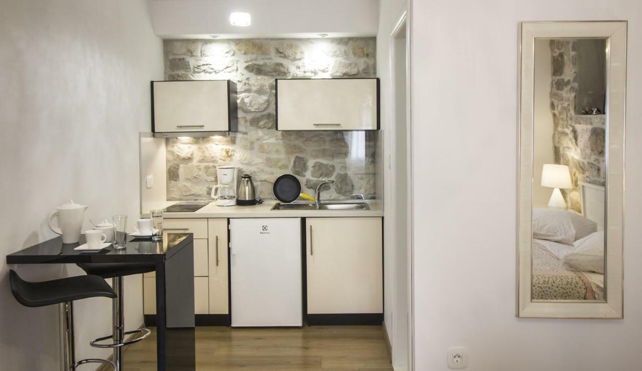 Apartments Dvor - Ap1, Ap2, Ap3 巴什卡沃达 外观 照片